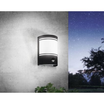 Eglo - Udendørs væglampe m. sensor 1xE27/40W/230V IP44