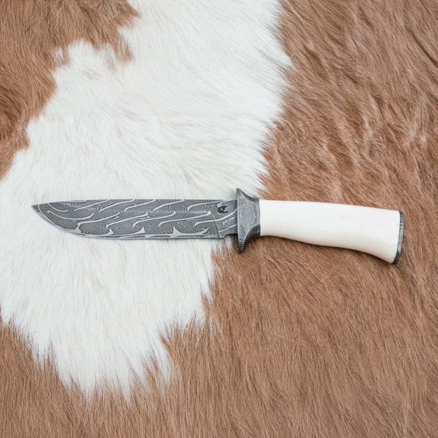 Eksklusive Damaskus knive 15 cm mammut stødtand