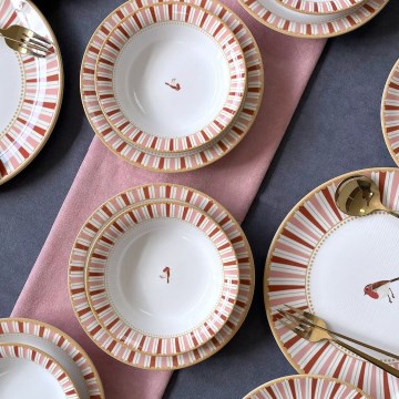 Elegant spisesæt i keramik, 24 dele – hvid, rød og guld