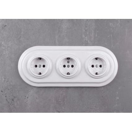 Elhard - Tredobbelt keramisk retro stikkontakt til boligen med ramme SCHUKO 230V hvid