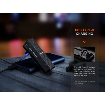 Fenix BC15R - Genopladelig LED cykellygte dæmpbar LED/USB IP66 400 skinnende 31,5 timer 2600 mAh