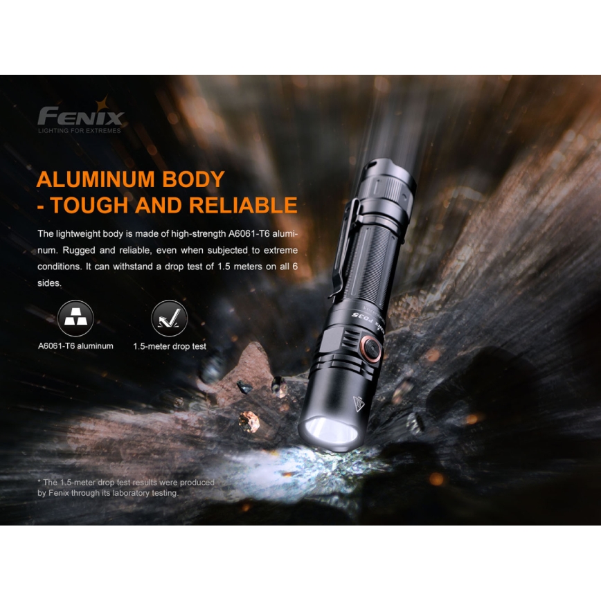 Fenix PD35V30 - Genopladelig LED lommelygte LED/USB/2xCR123A IP68 1700 skinnende 230 timer 2600 mAh