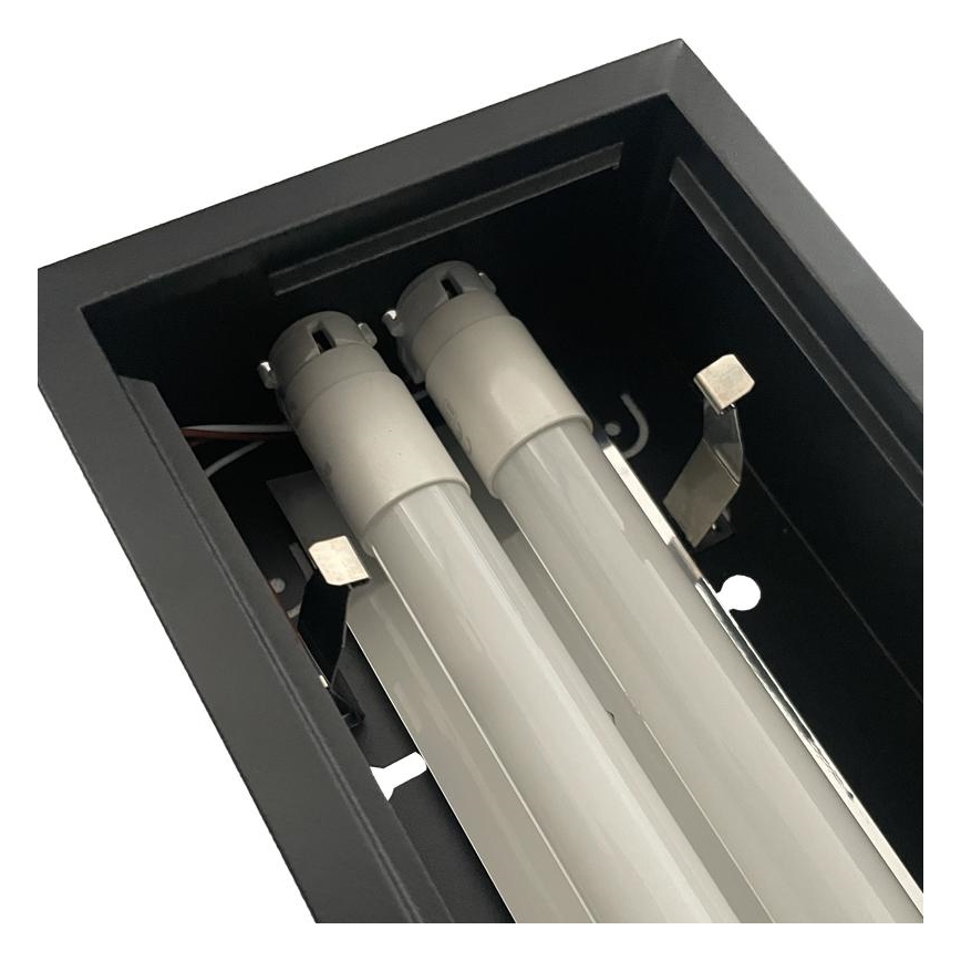 Fluorescerende lampe T8 2xG13/18W/230V 120 cm sort
