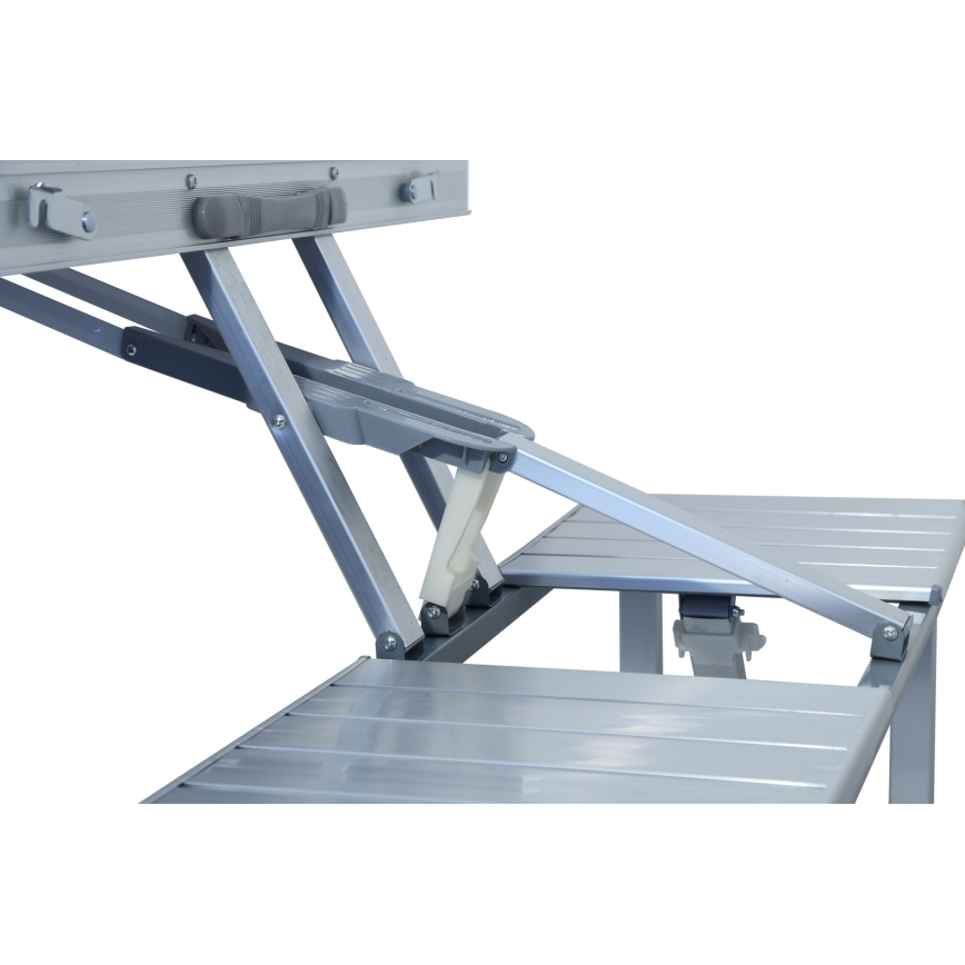 Foldbart campingbord med stole hvid/mat krom