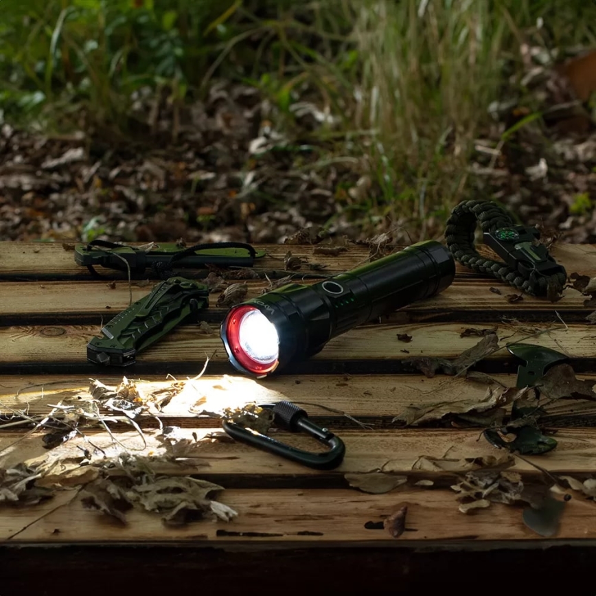 LED Genopladelig lommelygte m. powerbank dæmpbar funktion LED/30W/5V IPX5 1060 skinnende 5000 mAh