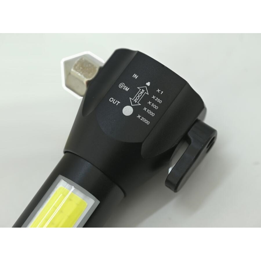 Genopladelig LED-lommelygte LED/3W/5V 200 lm 1200 mAh