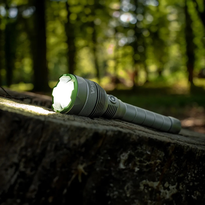 LED Genopladelig lommelygte m. powerbank dæmpbar funktion LED/5V IPX7 10000 skinnende 2600 mAh