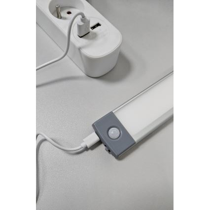 Genopladelig LED møbelbelysning med sensor LED/2,5W/5V USB 800 mAh 4200K 32,5 cm