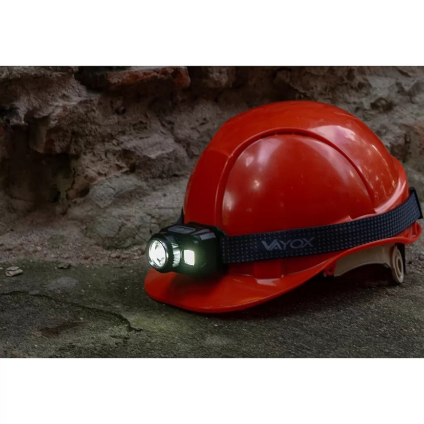 LED Dæmpbar genopladelig pandelampe med sensor og rødt lys LED/6W/5V/3xAAA IP44 500 skinnende 1200 mAh