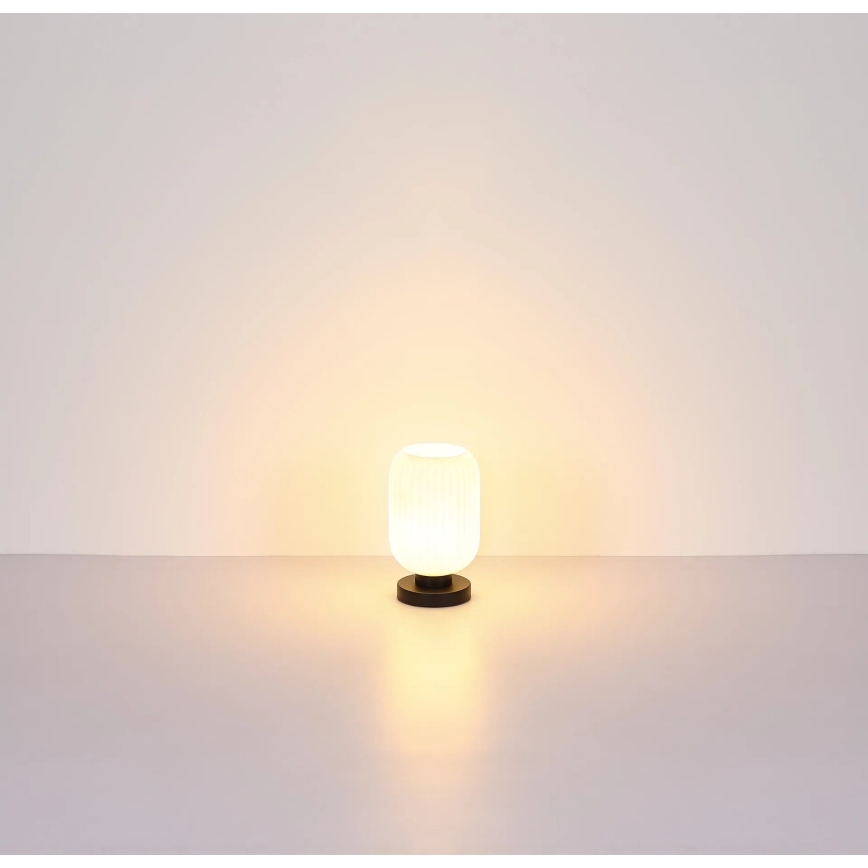 Globo - Bordlampe 1xE27/40W/230V hvid