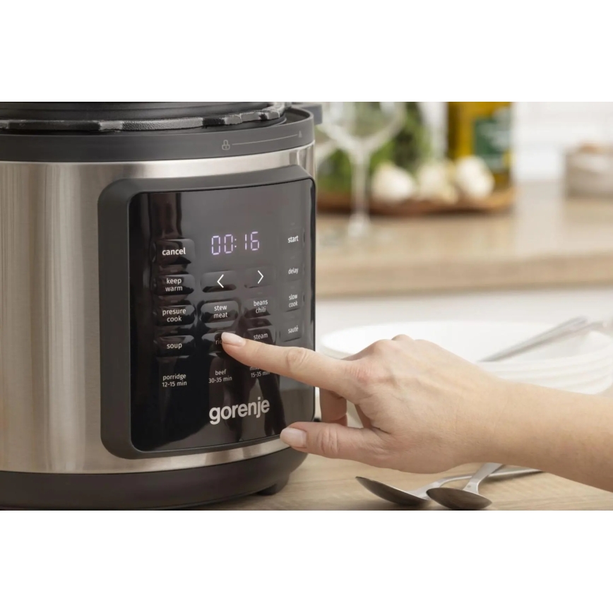 GORENJE GMC6SBK - Multifunktionel multicooker 6 l 8 i 1 1000 W/230 V rustfrit stål