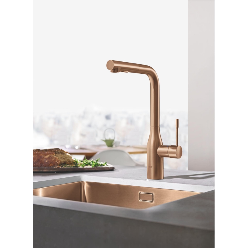 GROHE 30270DL0 - ESSENCE køkkenarmatur i bronze