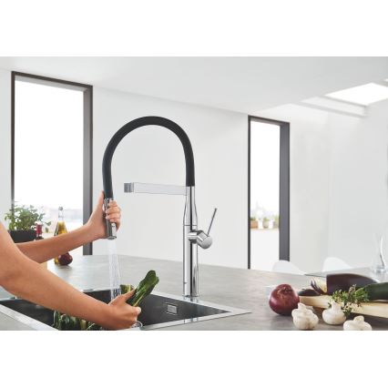GROHE 30294000 - Vaskarmatur ESSENCE 530 mm blank krom