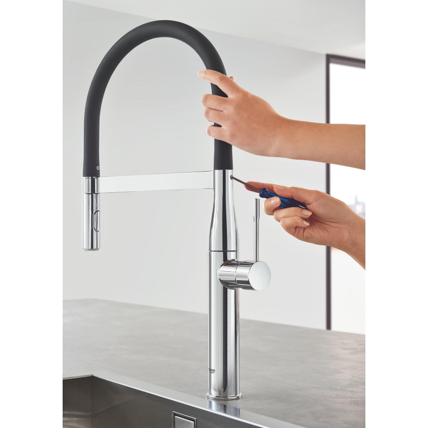 GROHE 30294000 - Vaskarmatur ESSENCE 530 mm blank krom