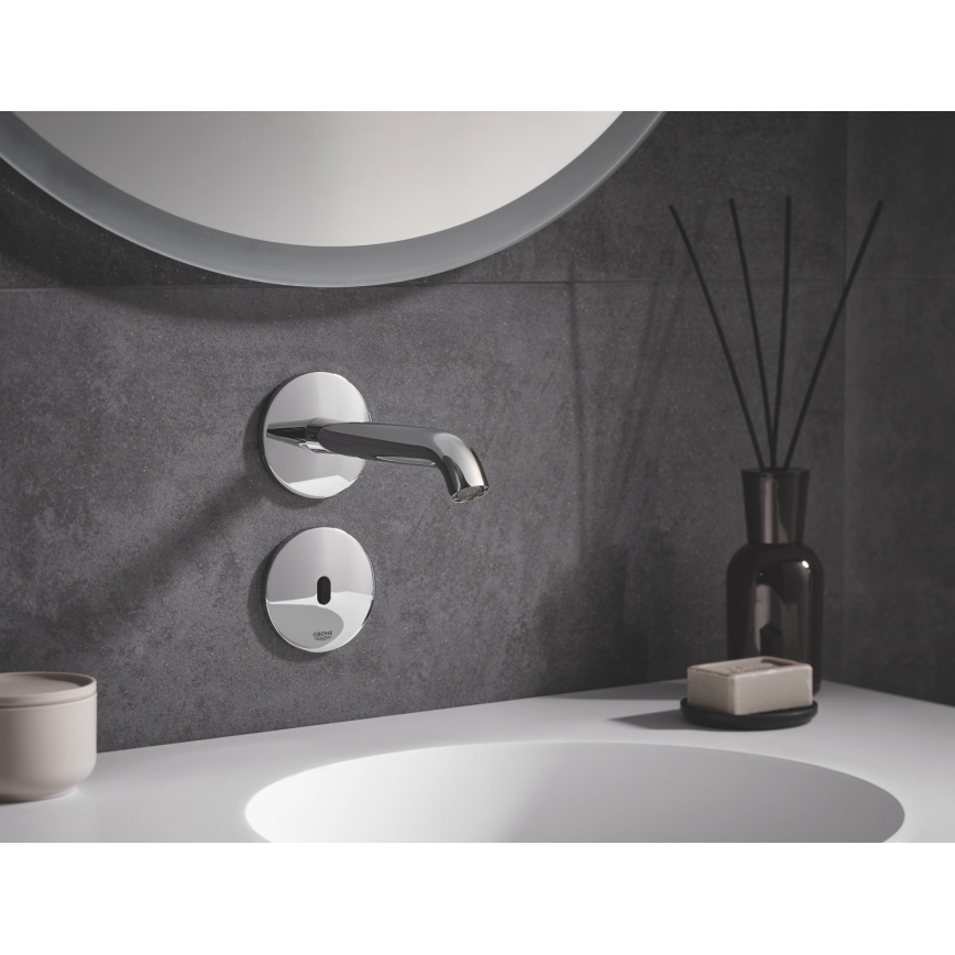 GROHE 36447000 - Berøringsfri infrarød elektronisk armatur ESSENCE E 182 mm poleret krom
