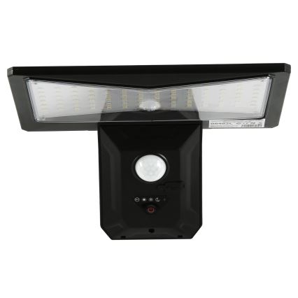 Soldrevet LED væglampe med sensor LED/2,6W/5,5V IP65 sort