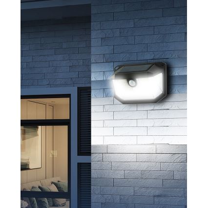 Soldrevet LED væglampe med sensor LED/4W/5,5V IP65 1200 mAh