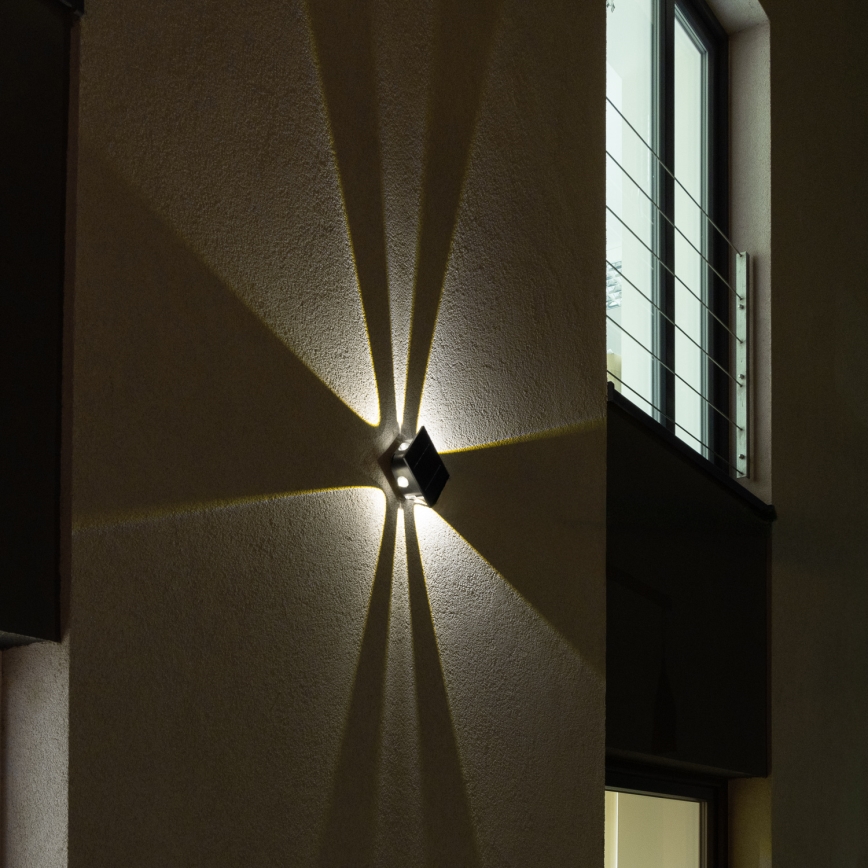 LED solcelle væglampe med sensor LED/2W/5V IP54 1300 mAh