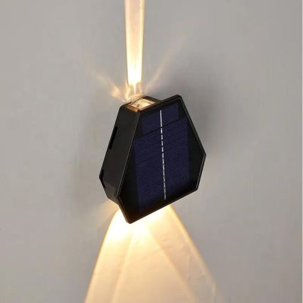 LED solcelle væglampe med sensor LED/2W/5V IP54 1300 mAh
