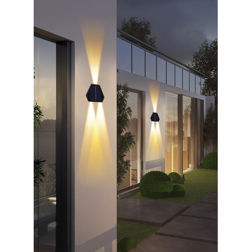 Soldrevet LED væglampe med sensor LED/2W/5V IP54 1300 mAh