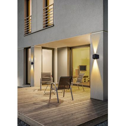 Soldrevet LED væglampe med sensor LED/2W/5V IP54 1300 mAh