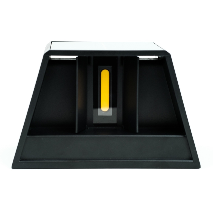 Soldrevet LED væglampe med sensor LED/2W/5V IP54 1300 mAh