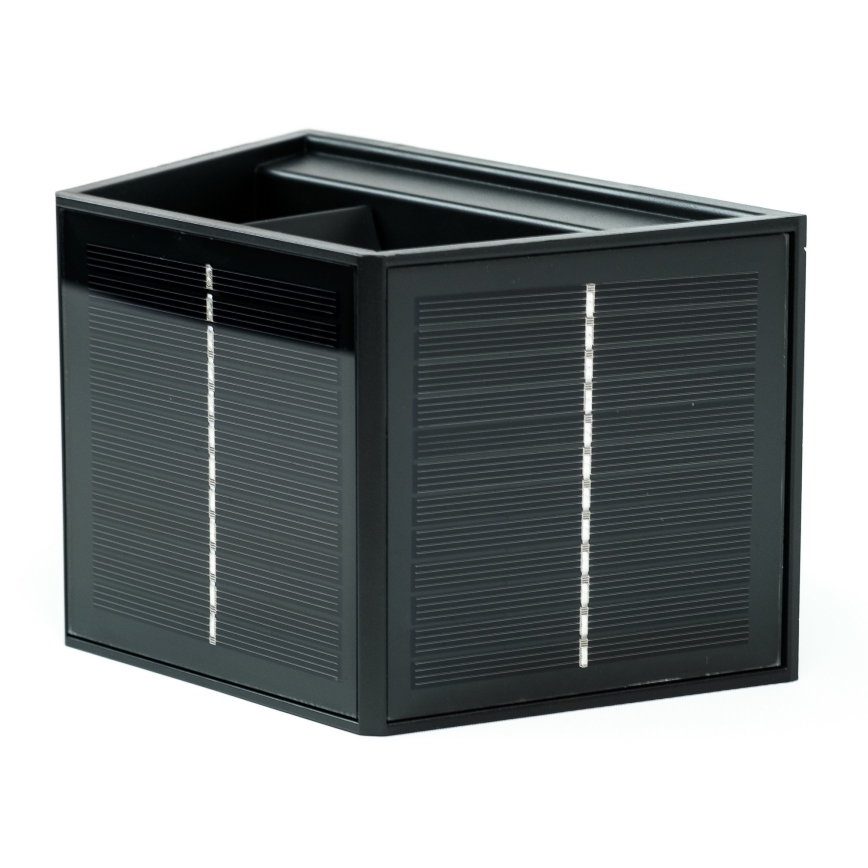 Soldrevet LED væglampe med sensor LED/2W/5V IP54 1300 mAh