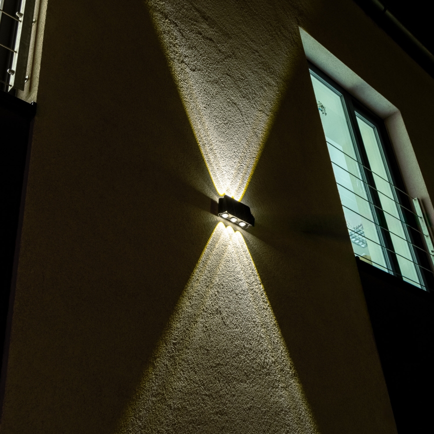 Soldrevet LED væglampe med sensor LED/2W/5V IP54