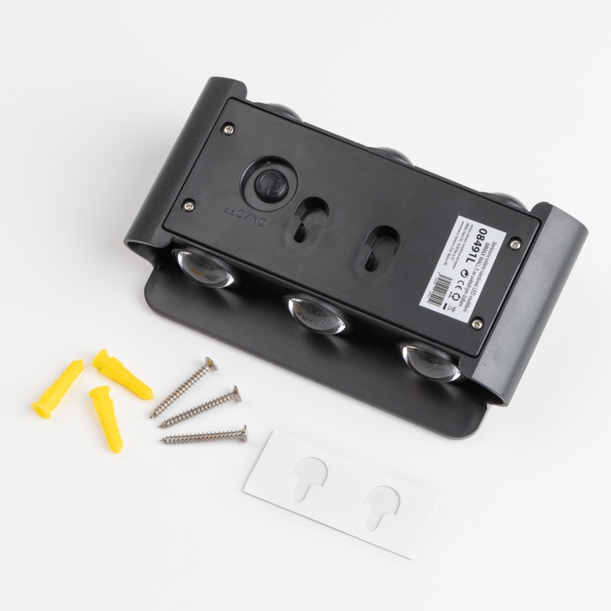 Soldrevet LED væglampe med sensor LED/2W/5V IP54