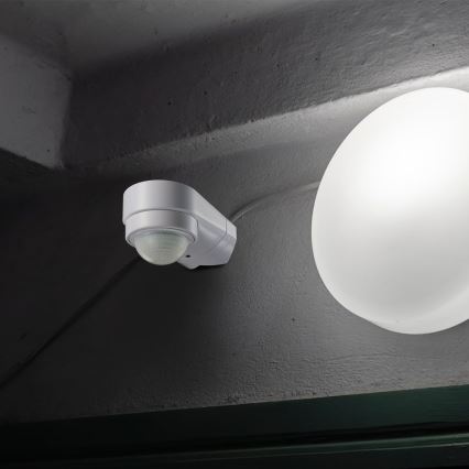 Infrarød bevægelsessensor udendørs 240° 600W/230V IP65 hvid
