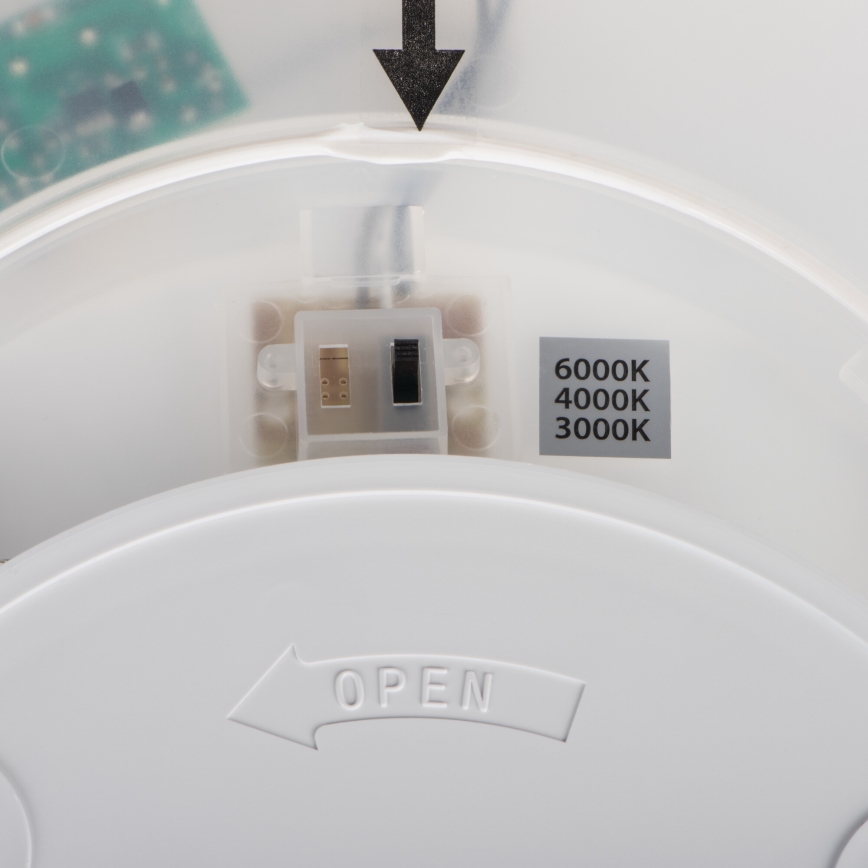 LED-loftlampe AZPO LED/22W/230V 3000/4000/6000K Ø 42 cm IP54 hvid