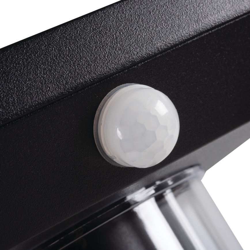 Udendørs væglampe med sensor VIMO 1xE27/15W/230V IP44