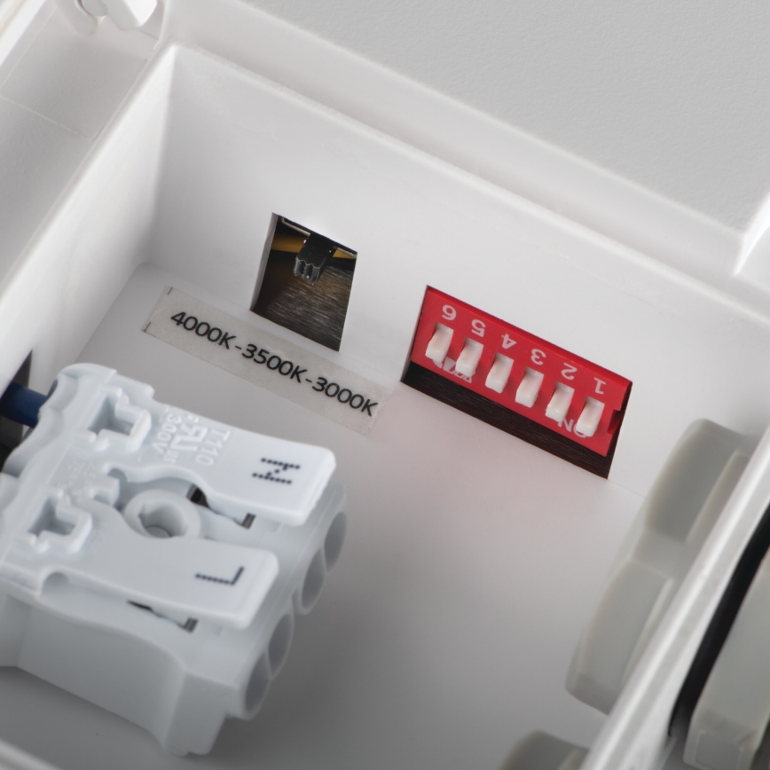 Udendørs LED loftlampe med bevægelsessensor BENO LED/12/18W/230V 3000/3500/4000K IP65 hvid kantet