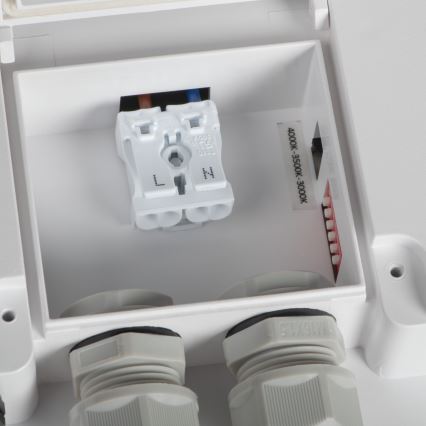 Udendørs LED loftlampe med bevægelsessensor BENO LED/12/18W/230V 3000/3500/4000K IP65 hvid kantet