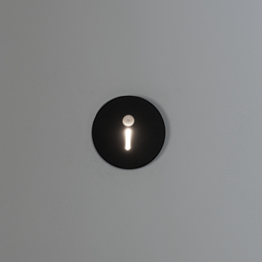 LED trappearmatur med bevægelses- og skumringssensor MAGNIK LED/1,7W/230V 2700/3300/3900/4600/5700K sort rund