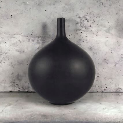 Keramisk vase 24 cm mat sort