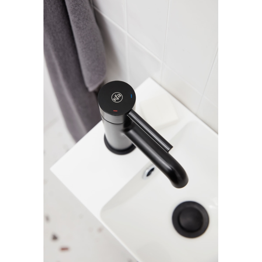KFA Armatura 5032-815-81 - Hane + afløb m. overløb MOZA 15,2 cm mat sort