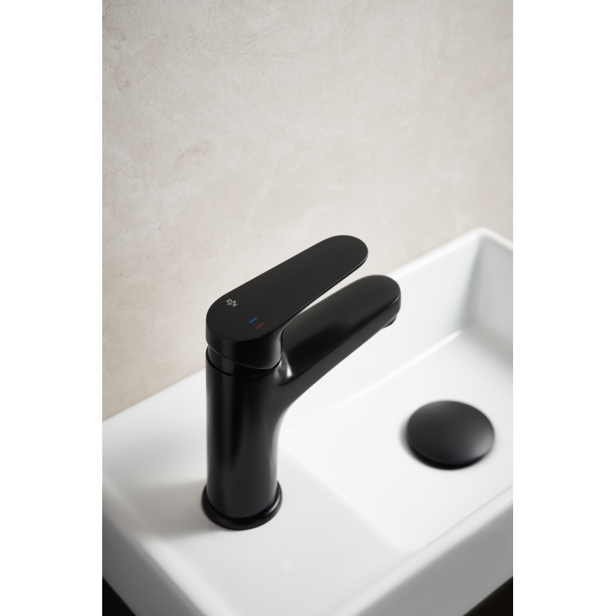 KFA Armatura 5552-815-81 - Hane + afløb m. overløb OTAVA 15 cm mat sort