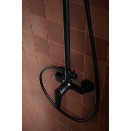 KFA Armatura 5556-910-81 - Brusesæt med hane OTAVA messing/mat sort
