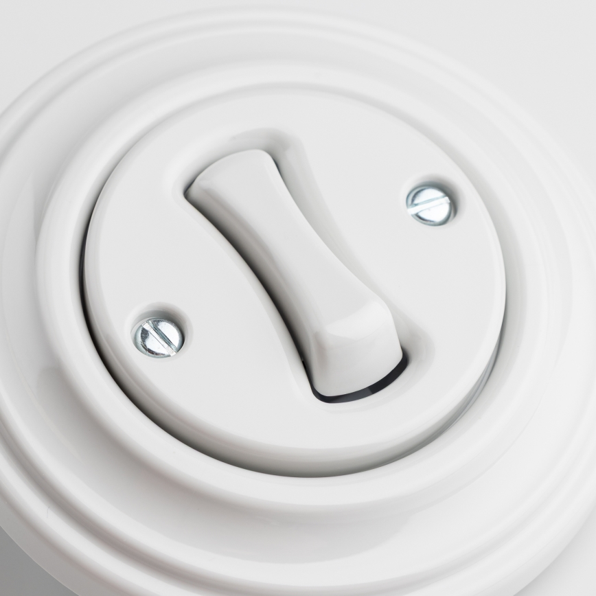 Kliklap - Retro krydsafbryder med ramme nr. 7 i snehvid