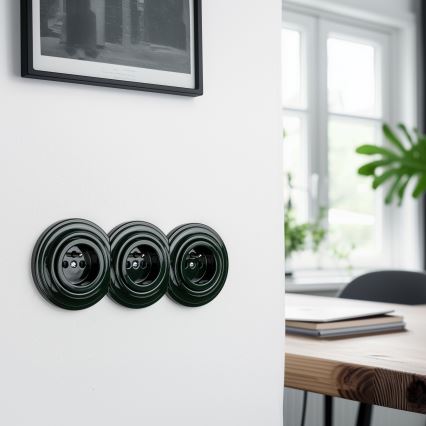 Kliklap - Tredobbelt retro-stikkontakt til hjemmet med ramme, 230 V, grøn