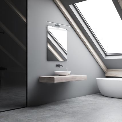 LED-belysning til badeværelsesspejl SHINE LED/13,8W/230V 60 cm IP44 blank krom