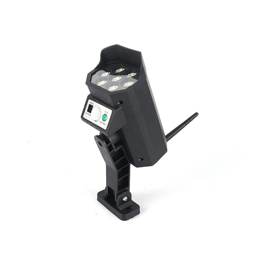 LED Dummy-overvågningskamera med sensor og med solpanel LED/5W/5,5V 800 mAh IP65 + fjernbetjening