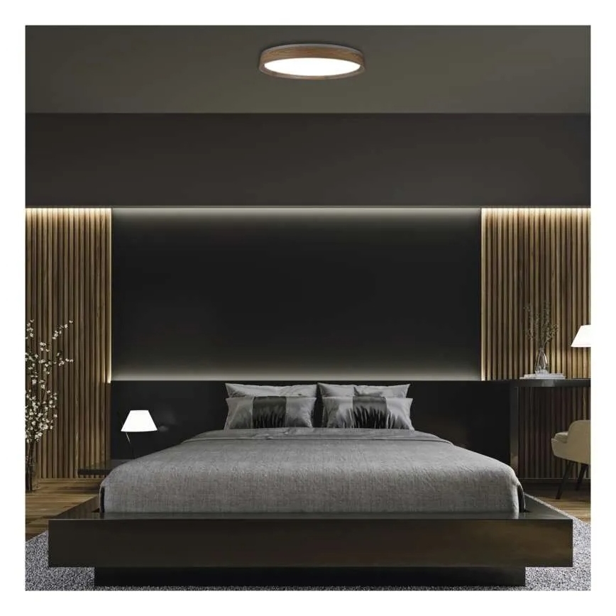 Dæmpbar LED-loftlampe ILVI, 45 W, 230 V, 2700–6500 K, Ø 50 cm, i trælook + fjernbetjening
