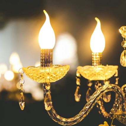 LED-filamentpære E14/4W/230V 3000K