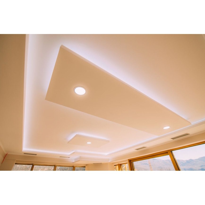 LED indbygningslampe til badeværelse VEGA LED/12W/230V 2800K diameter 16,8 cm IP44 sne hvid