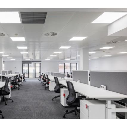 LED indbygningspanel dæmpbart CAPRI LED/25/36/40W/230V 3000/4000/5700K UGR&lt;19 IP44 60x60 cm