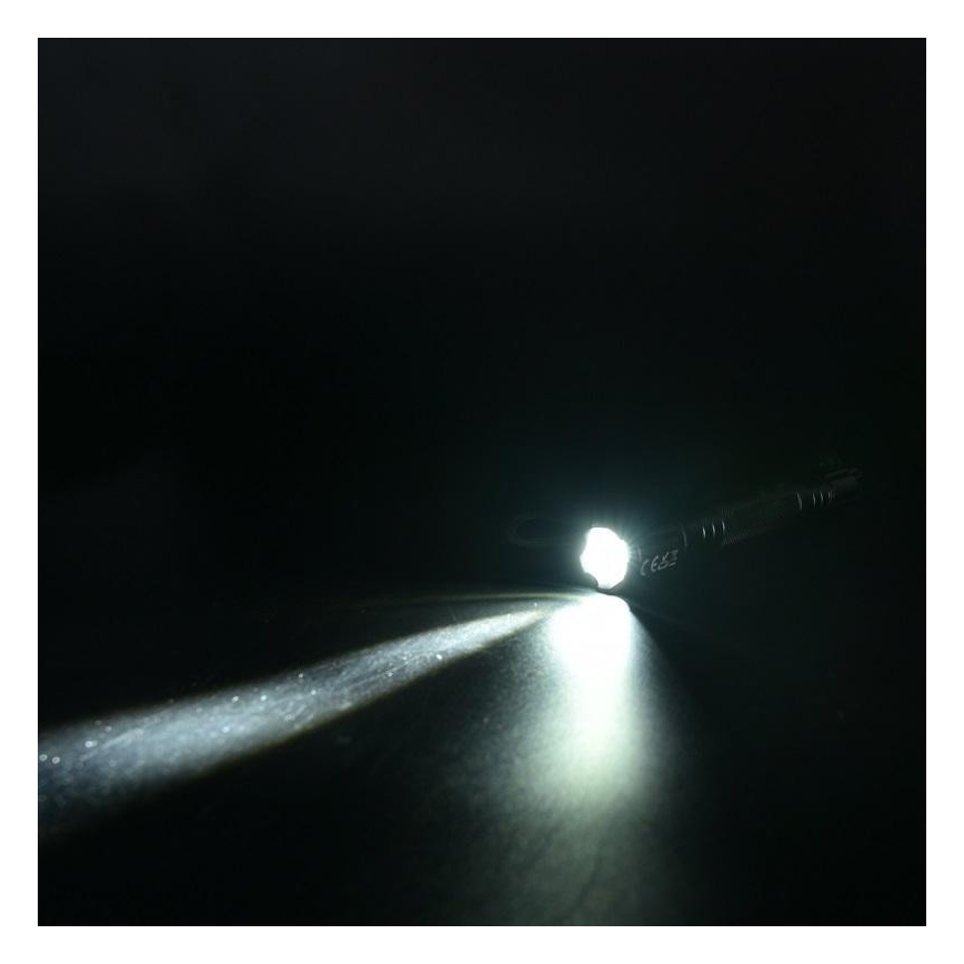 LED Lommelygte med krog og magnet LED/5W/2xAA