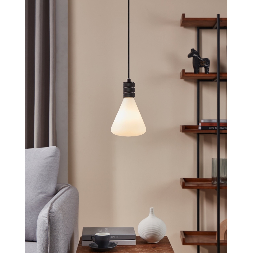 LED lysdæmper pære E27/4W/230V 2700K - Eglo
