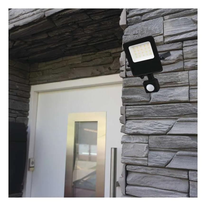 LED projektør med sensor VISIO LED/10W/230V 4000K IP65